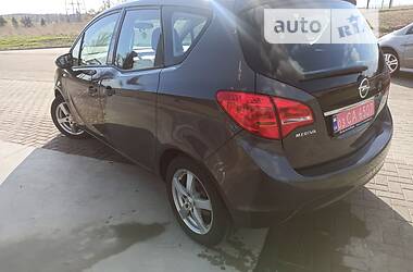 Микровэн Opel Meriva 2010 в Ровно