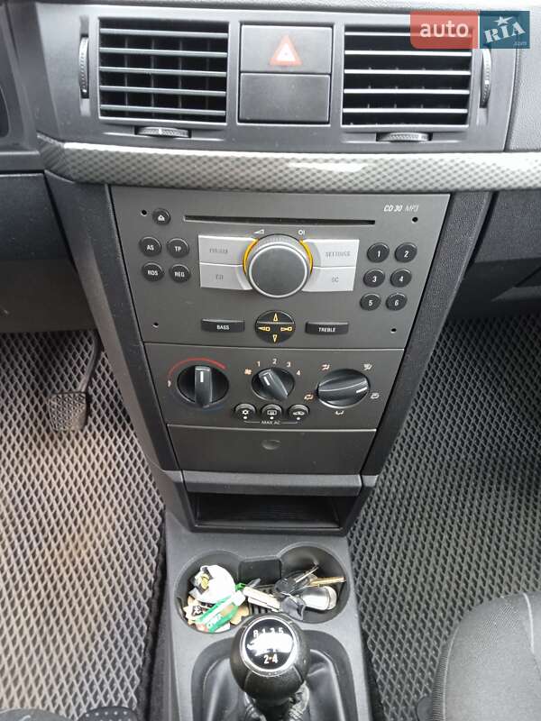Микровэн Opel Meriva 2006 в Корсуне-Шевченковском фото 8 Микровэн Opel Meriva 2006 в Корсуне-Шевченковском