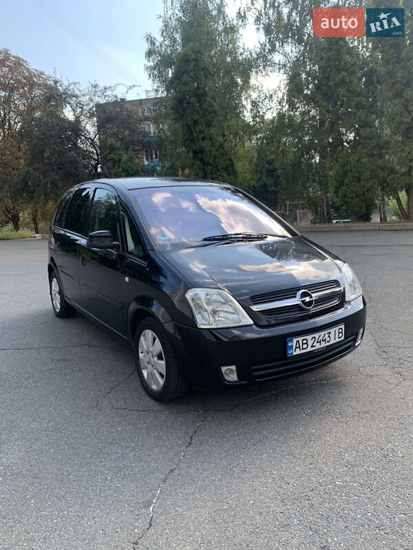 Микровэн Opel Meriva 2004 в Киеве