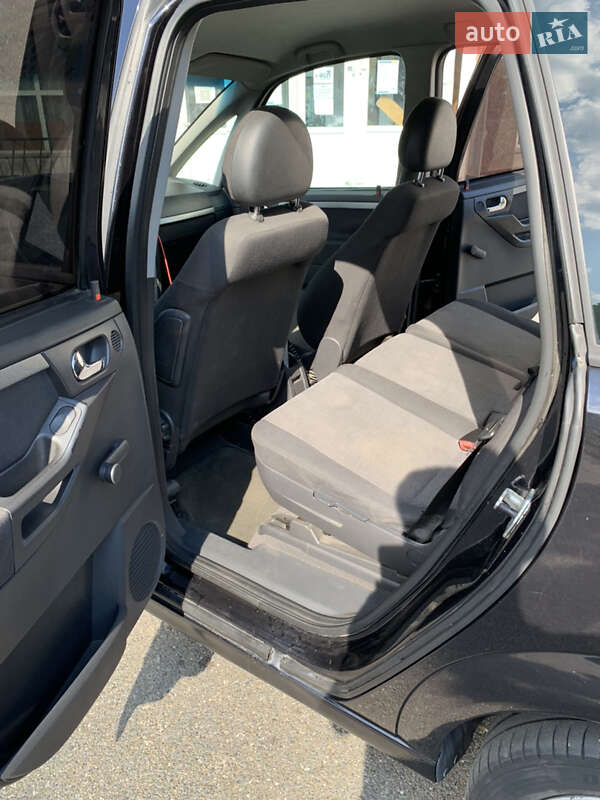 Микровэн Opel Meriva 2004 в Киеве