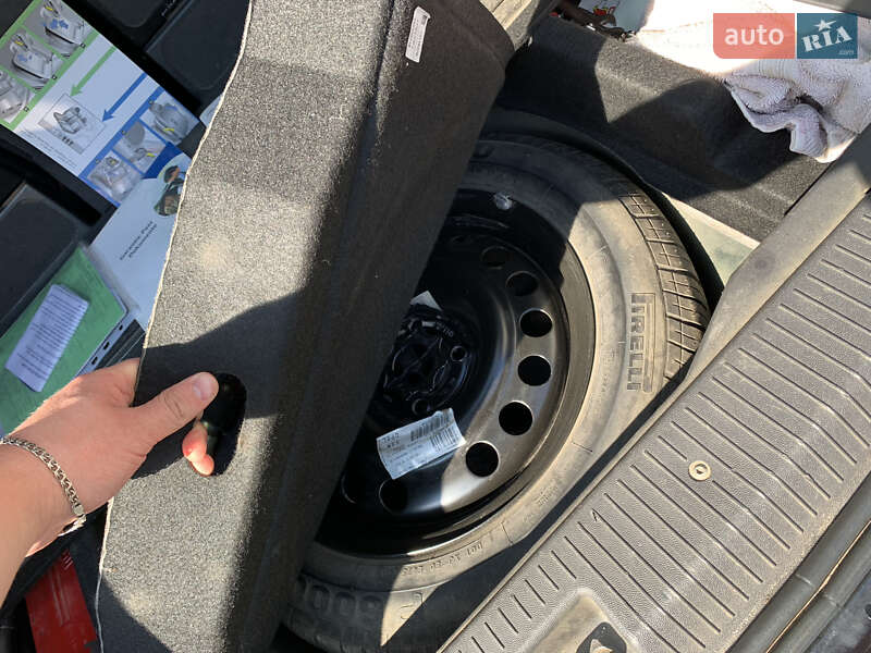 Микровэн Opel Meriva 2004 в Киеве