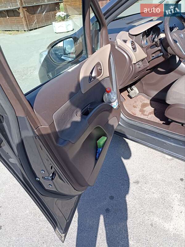 Микровэн Opel Meriva 2010 в Шепетовке фото 30 Микровэн Opel Meriva 2010 в Шепетовке