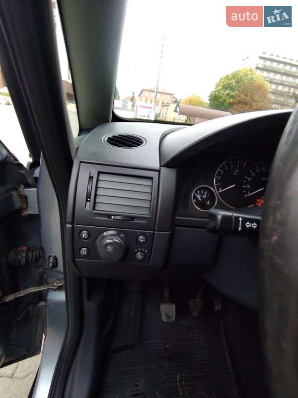 Мікровен Opel Meriva 2005 в Нововолинську