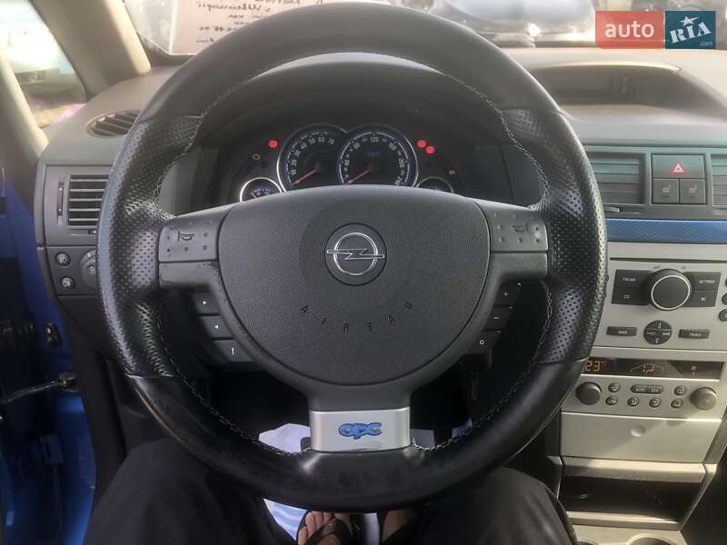 Микровэн Opel Meriva 2006 в Луцке