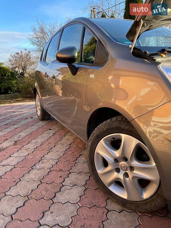 Мікровен Opel Meriva 2012 в Сокирянах