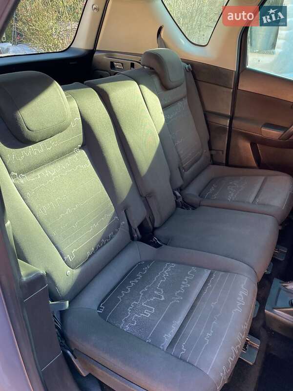 Мікровен Opel Meriva 2012 в Сокирянах