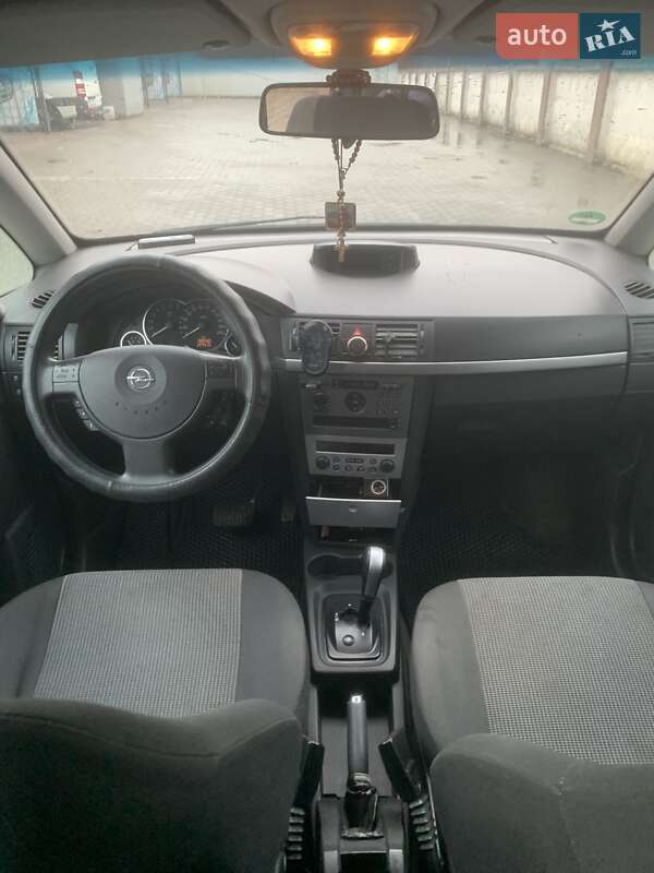 Мікровен Opel Meriva 2004 в Чернівцях