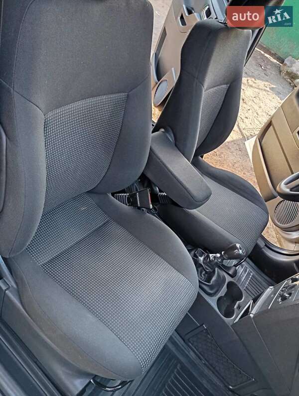 Микровэн Opel Meriva 2008 в Хмельнике