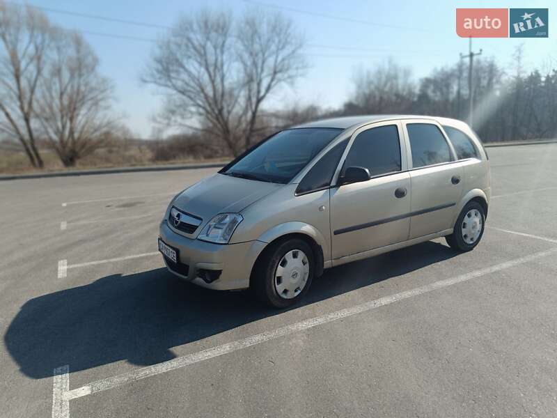 Микровэн Opel Meriva 2007 в Киеве