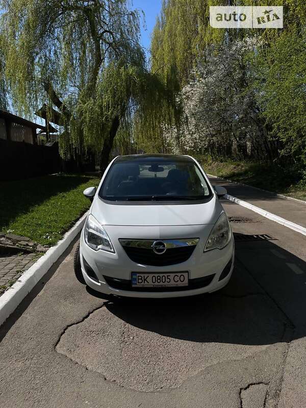 Микровэн Opel Meriva 2013 в Ровно