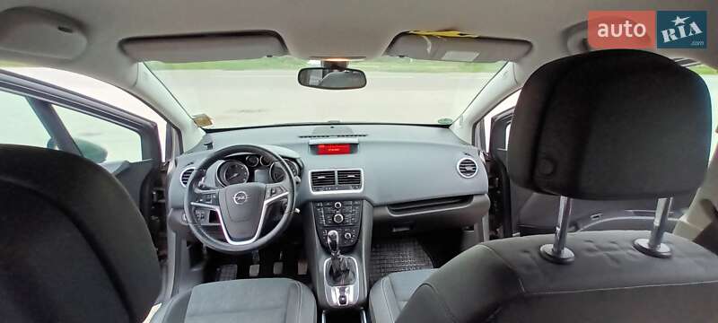 Микровэн Opel Meriva 2011 в Нововолынске