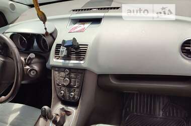 Микровэн Opel Meriva 2010 в Ивано-Франковске