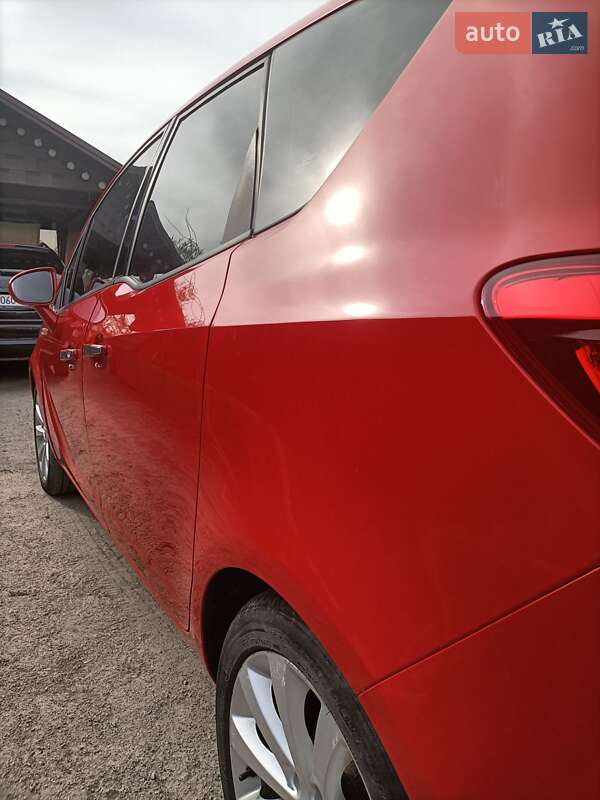 Микровэн Opel Meriva 2012 в Днепре