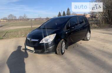 Мікровен Opel Meriva 2011 в Дунаївцях