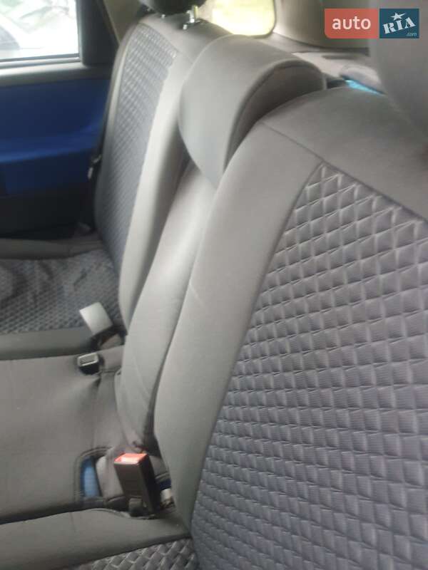 Микровэн Opel Meriva 2004 в Черкассах