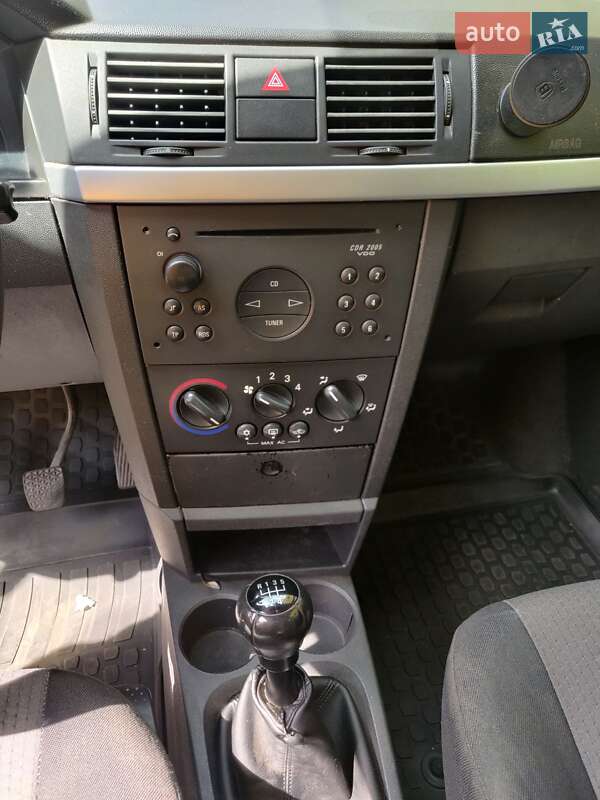 Мікровен Opel Meriva 2003 в Нікополі