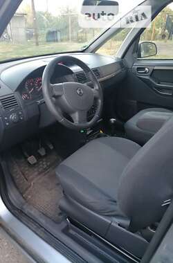 Микровэн Opel Meriva 2009 в Гадяче