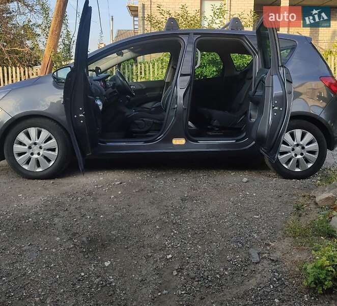 Opel Meriva 2010