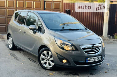 Микровэн Opel Meriva 2011 в Харькове