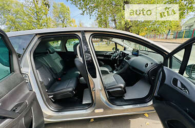 Микровэн Opel Meriva 2011 в 
