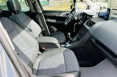 Микровэн Opel Meriva 2011 в 