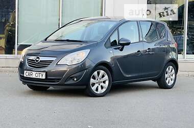 Мікровен Opel Meriva 2010 в Києві