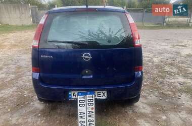 Микровэн Opel Meriva 2004 в Киеве