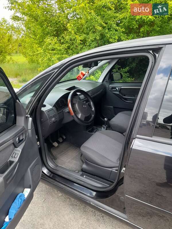 Микровэн Opel Meriva 2006 в Луцке
