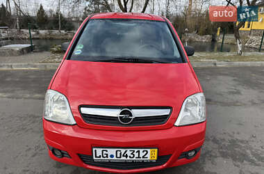 Микровэн Opel Meriva 2009 в Брошневе-Осаде