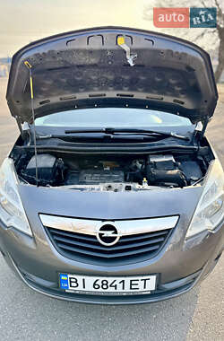 Микровэн Opel Meriva 2010 в 