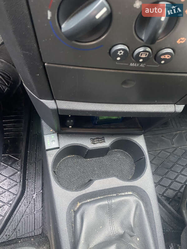 Микровэн Opel Meriva 2007 в Звягеле фото 11 Микровэн Opel Meriva 2007 в Звягеле