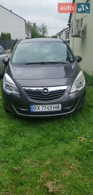 Микровэн Opel Meriva 2012 в Львове