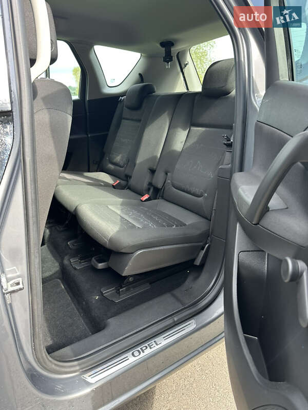 Мікровен Opel Meriva 2015 в Бурштині