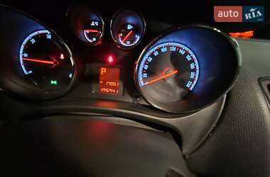 Микровэн Opel Meriva 2011 в 