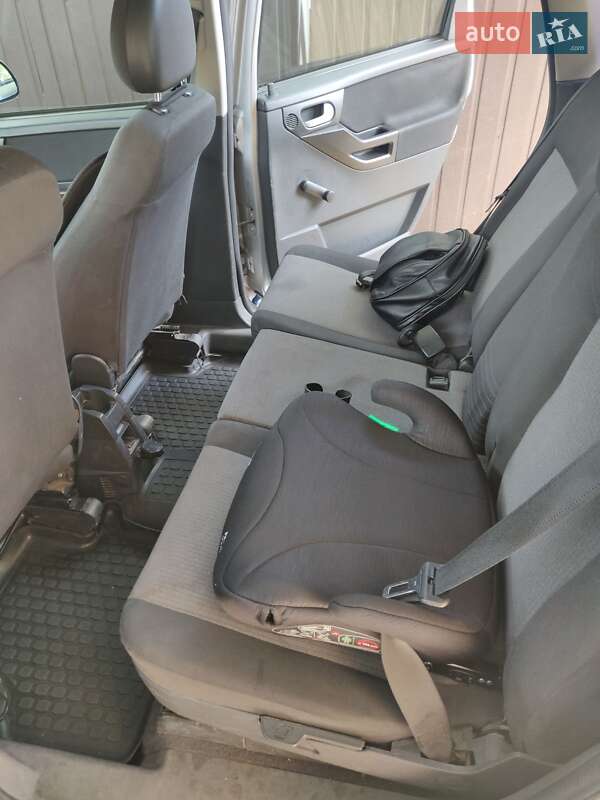 Мікровен Opel Meriva 2003 в Нікополі