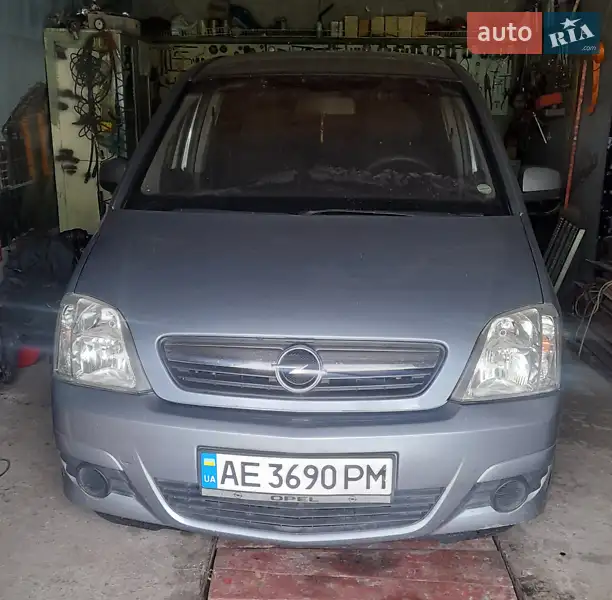 Opel Meriva 2010