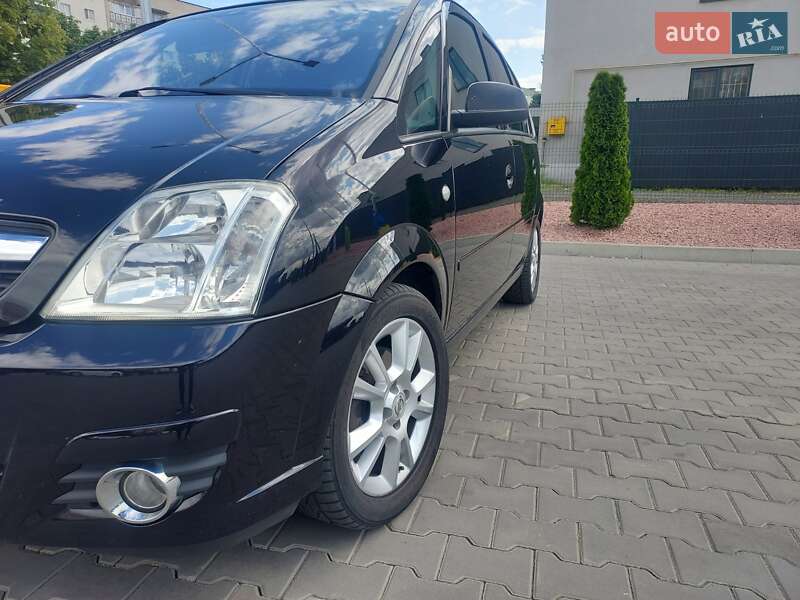 Микровэн Opel Meriva 2010 в Луцке