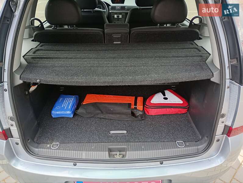 Микровэн Opel Meriva 2007 в Луцке