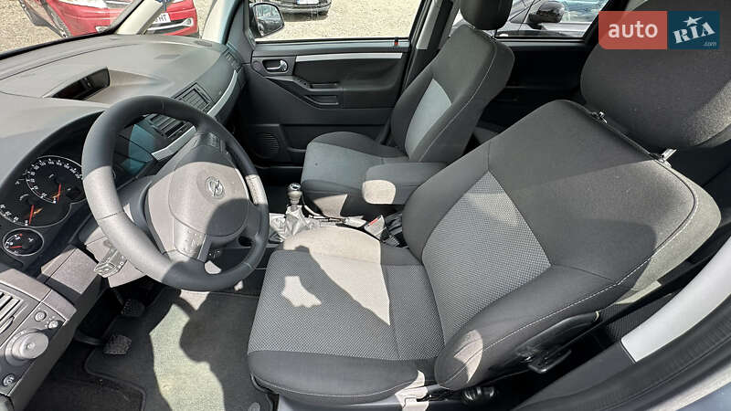 Микровэн Opel Meriva 2008 в Луцке