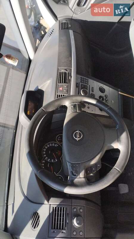 Мікровен Opel Meriva 2009 в Сарнах