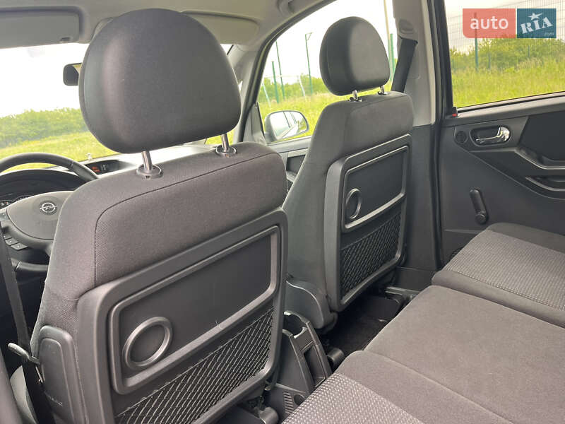 Микровэн Opel Meriva 2009 в Звягеле