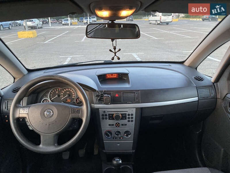 Микровэн Opel Meriva 2005 в Черновцах