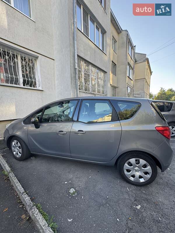 Микровэн Opel Meriva 2012 в Тернополе фото 2 Микровэн Opel Meriva 2012 в Тернополе