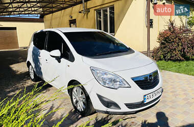 Микровэн Opel Meriva 2013 в 