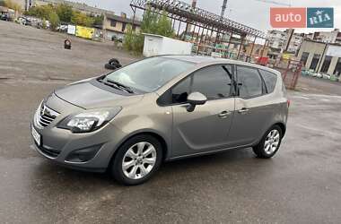 Микровэн Opel Meriva 2012 в 