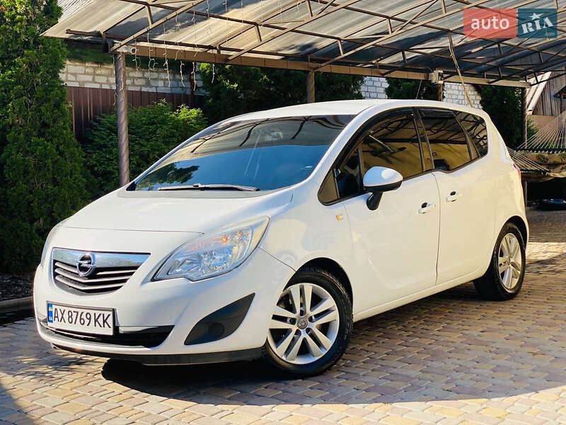 Opel Meriva 2013