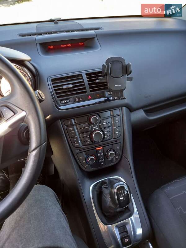 Микровэн Opel Meriva 2011 в Виннице