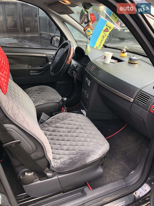 Микровэн Opel Meriva 2006 в Луцке