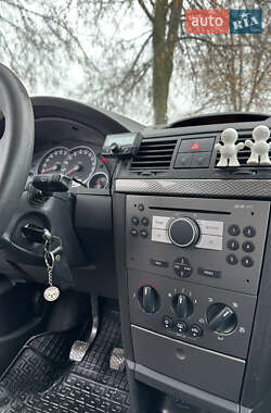 Мікровен Opel Meriva 2009 в Полтаві