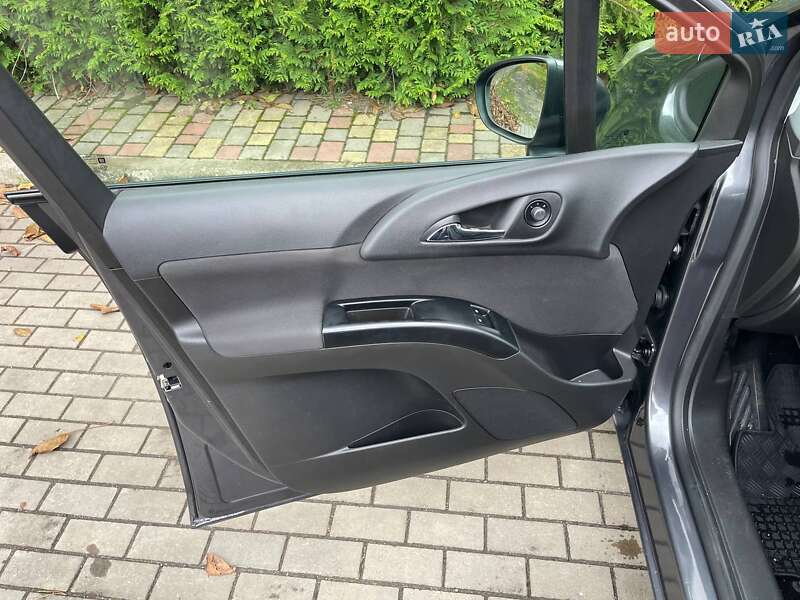 Микровэн Opel Meriva 2011 в Луцке фото 12 Микровэн Opel Meriva 2011 в Луцке